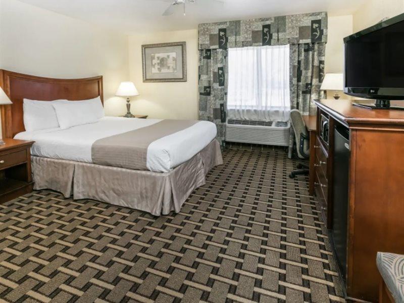 Hotel Baymont By Wyndham Arlington At Six Flags Dr Extérieur photo