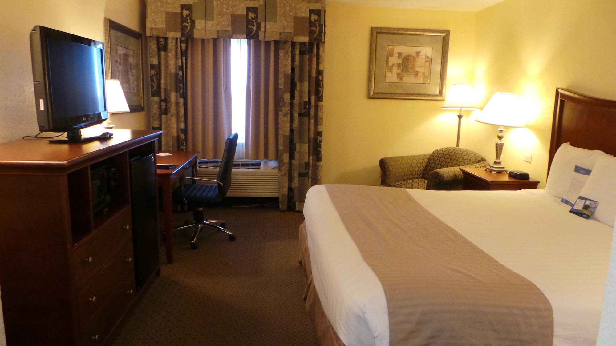 Hotel Baymont By Wyndham Arlington At Six Flags Dr Extérieur photo