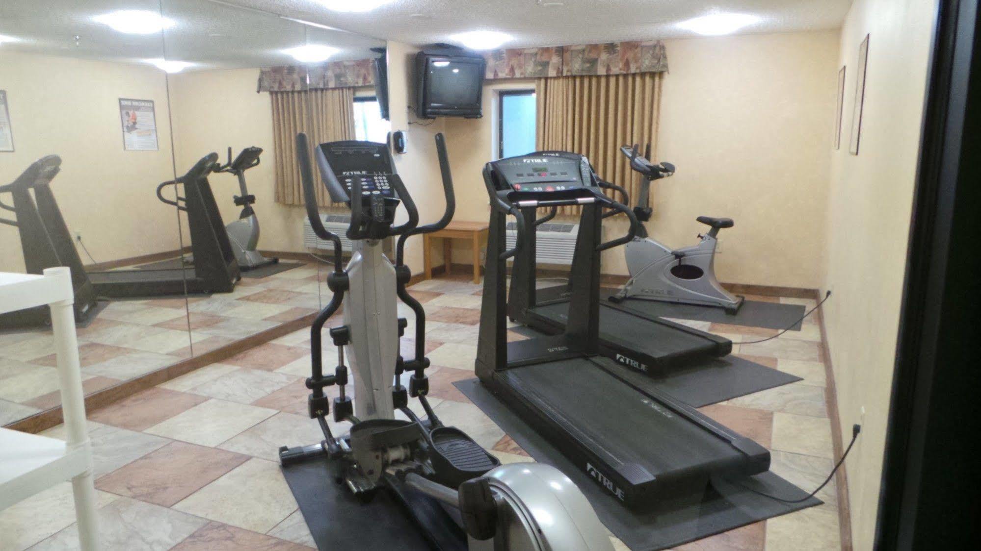 Hotel Baymont By Wyndham Arlington At Six Flags Dr Extérieur photo